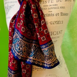 Specialty House silk scarf 🧣